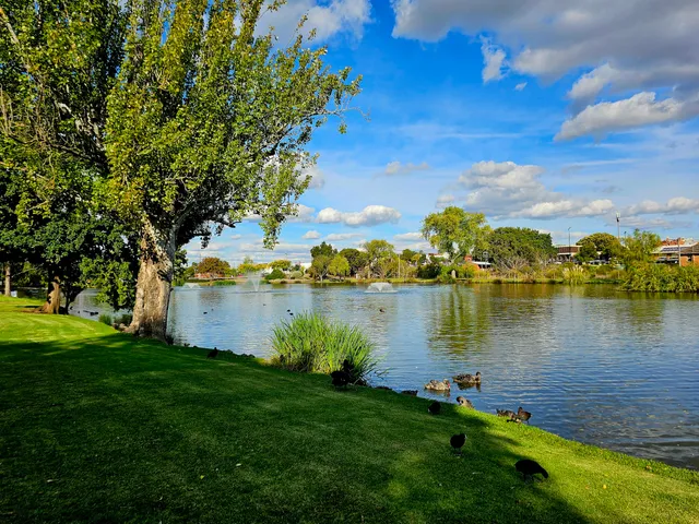 Alexandra Gardens Park