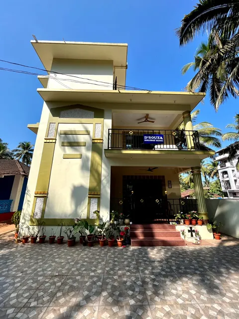 D'Souza Holiday Home