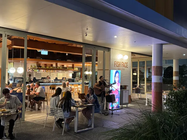 Fish Face Bar & Grill