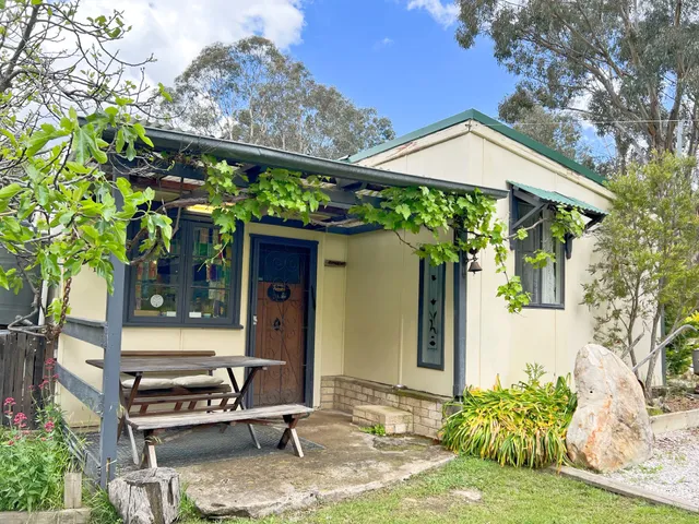 Hill End Carla's Cottage