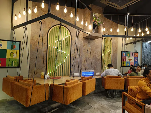 Falashin Juices & Dishes