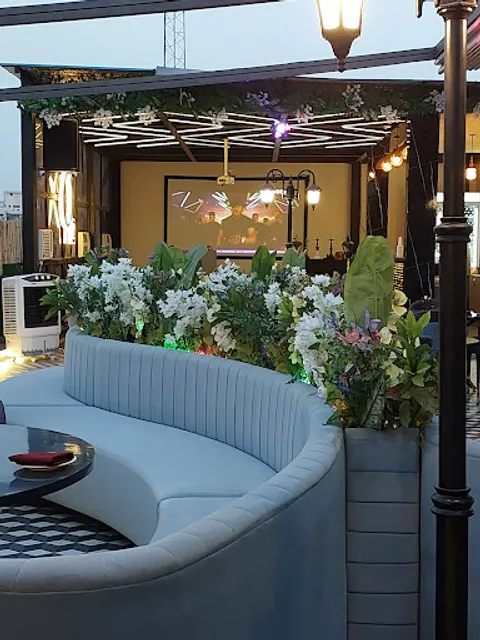 O2 Multicuisine Restaurant & o2_the_oxygen_Lounge