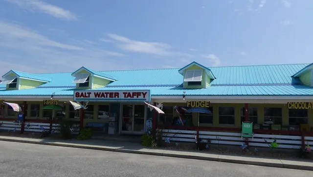 Forbes Candies & Ice Cream Shack