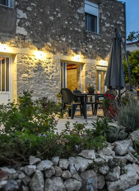 Maria's Cottage House