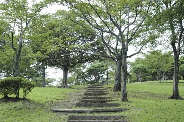 Hachiman-yama Park
