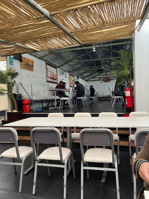 Mareas Ceviche y Mas