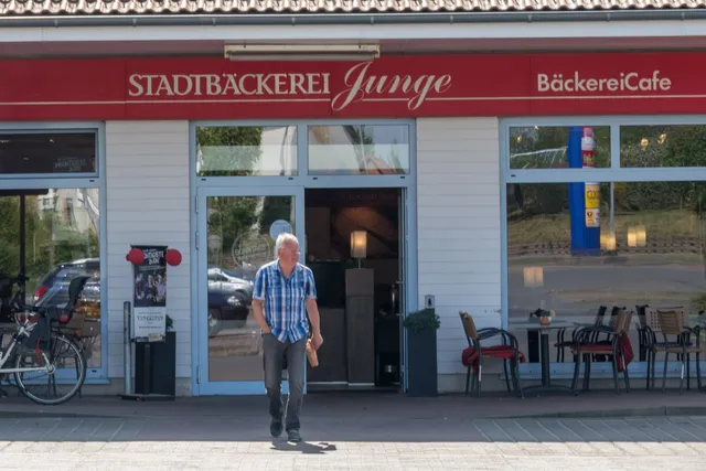 Junge Die Bäckerei.