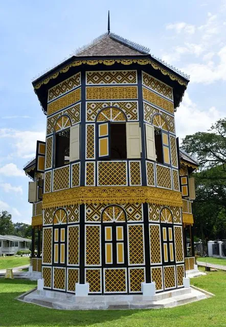 Istana Kenangan (Istana Kuning)