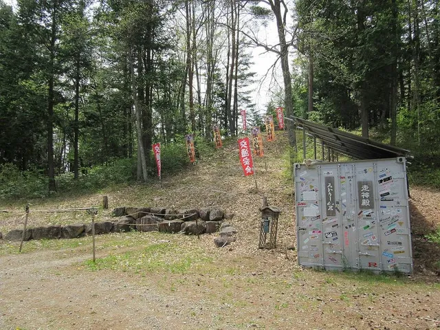 Hashirino Shrine