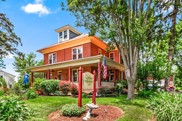 Cardinal's Roost Bed and Breakfast