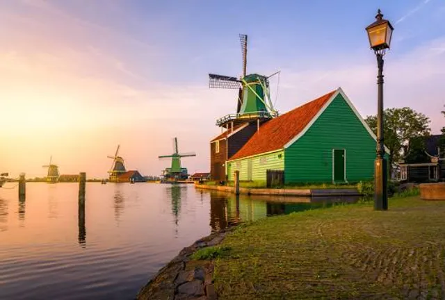 Indie’s Welvaren Spice Warehouse