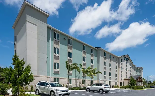 WoodSpring Suites West Palm Beach
