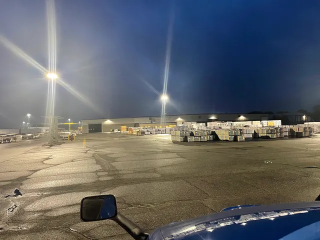 Lowe's Flatbed Distribution