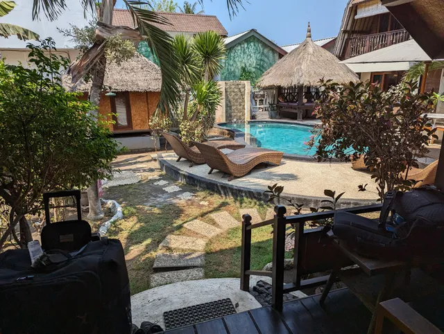Gili Flush Harmony Guest House