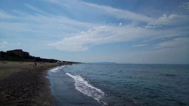 SPIAGGIA LIBERA PIANETTI 1