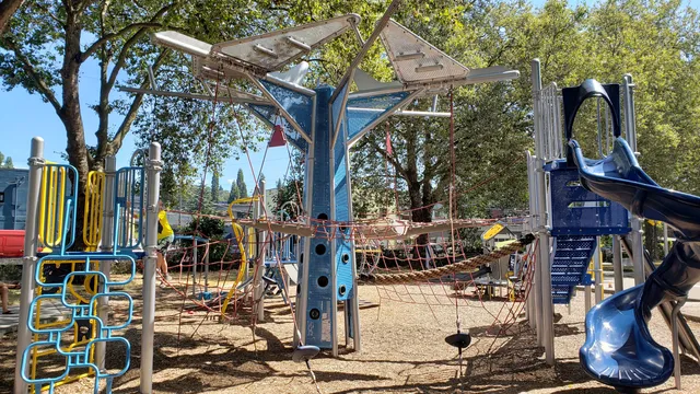 Georgetown Playfield & Spraypark