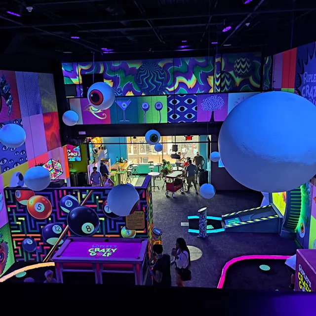 Ripley's Crazy Golf