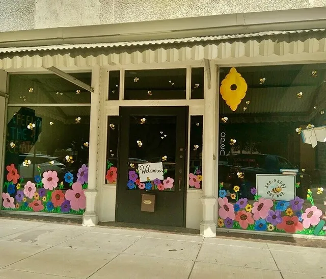 Bee Happy & The Hive Creamery