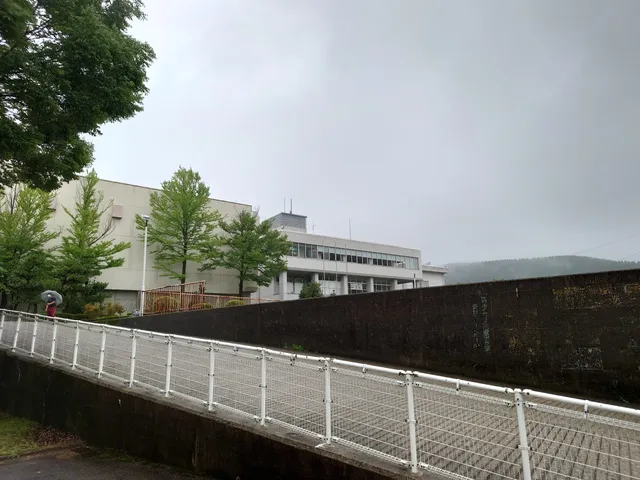 Iouzan Sports Center