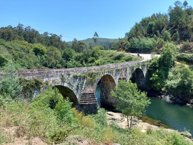 Ponte medieval río Verdugo