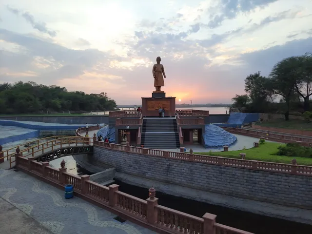 photo-1