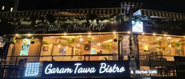GaramTawa Bistro & Herbal Cafè