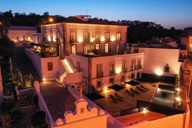 Colégio Charm House