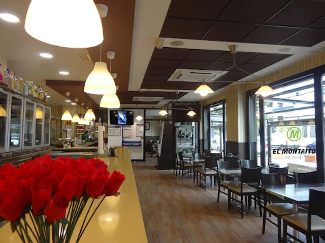 Restaurante El Montaito Self Service