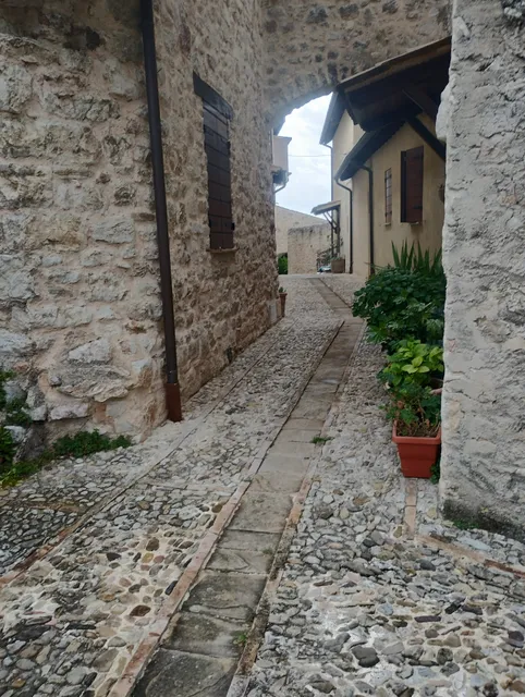 Castello di Campello Alto