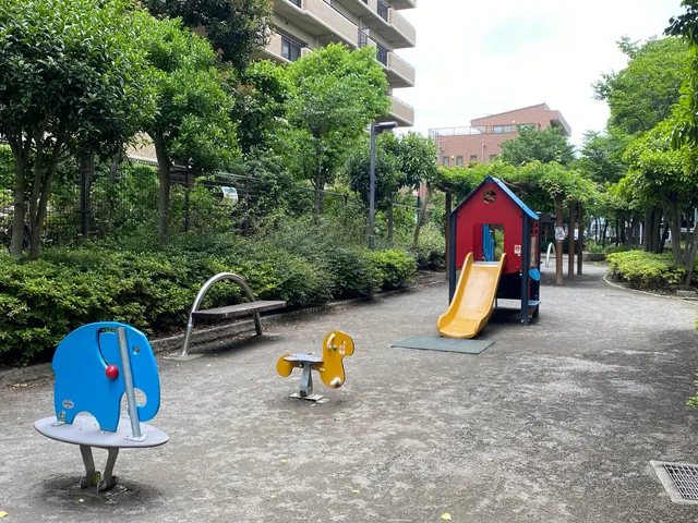 Kokuryocho 3-chome Park