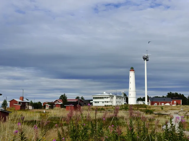 Marjaniemi Lighthouse