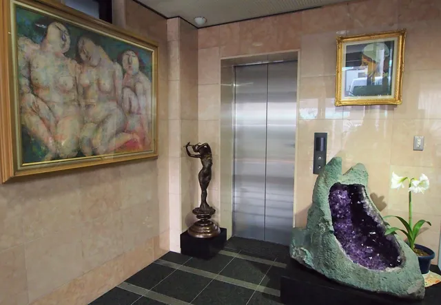 Koyano Museum of Antique