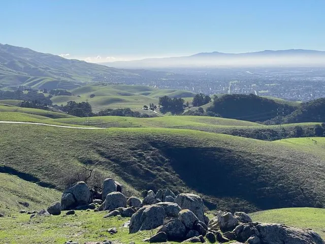 Vargas Plateau Regional Park