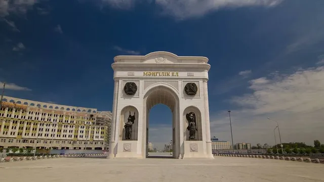 "Eternal Nation" Arch of Triumph