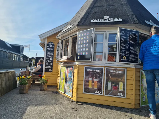 Ishuset ved Henne Strand