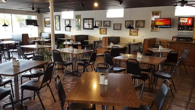 Main Street Cafe