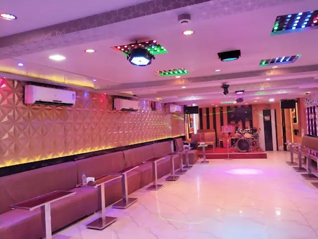 Sneha dance bar