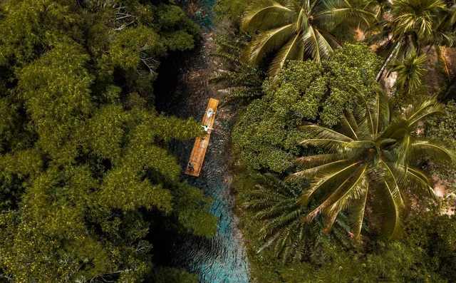 Komol‘s Corner Bamboo Rafting