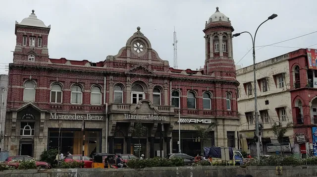 Sarovara Deluxe Rooms