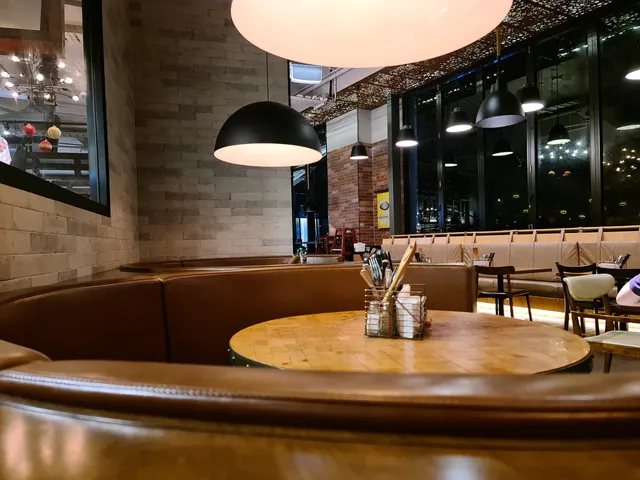 Outback Steakhouse Pacific Fair