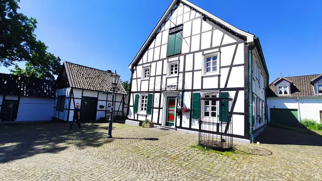 Feuer- und Flammeweg