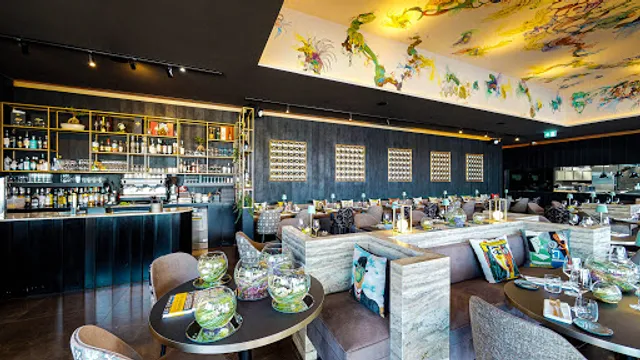 Skybar Restaurant-Bar