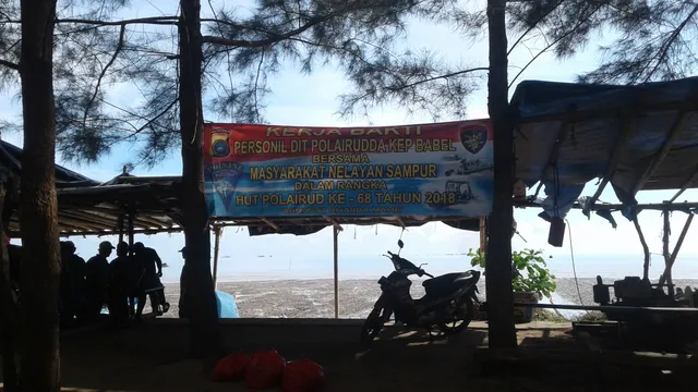 Pantai Sampur