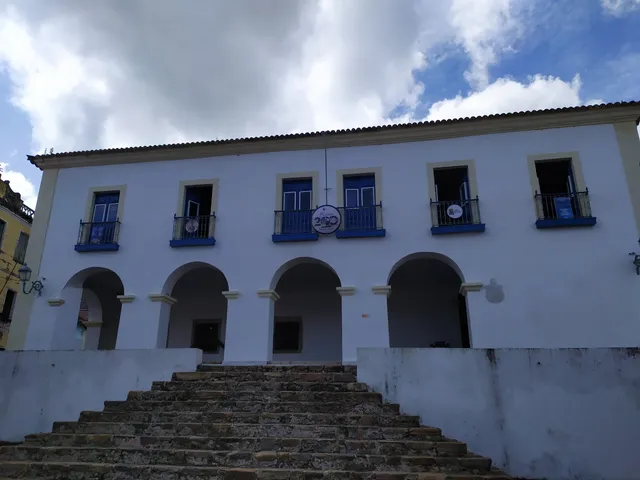 House Of House And Chain Waterfall - Museum