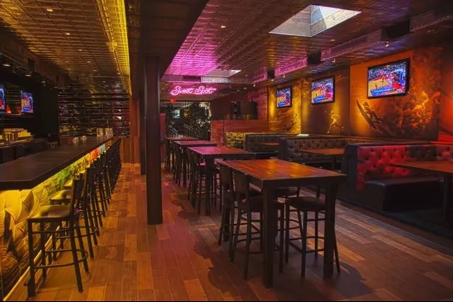 Sweet Spot Sporting Lounge & Restaurant