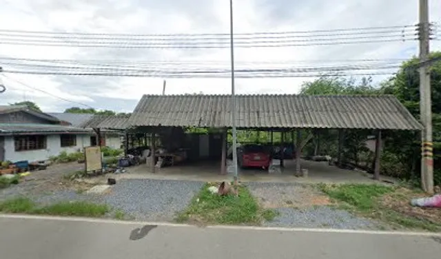 สวนอาหารชลอปลาเผา