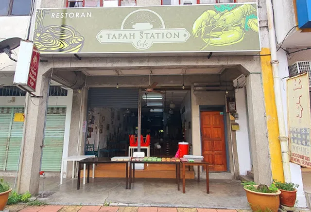 Tapah Station Cafe