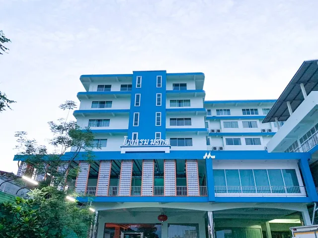 Morakot Twin Hotel