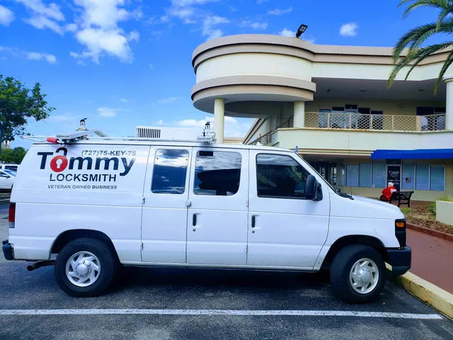 Tommy Locksmith