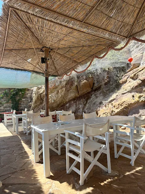 Apollon Paradise Cafe Restaurant